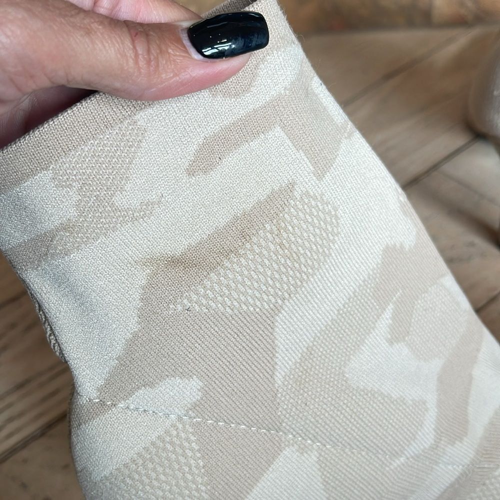 Mia Ankle Boots Women Size 7.5 McKinney Camouflage Sock beige Boots - Picture 9 of 16